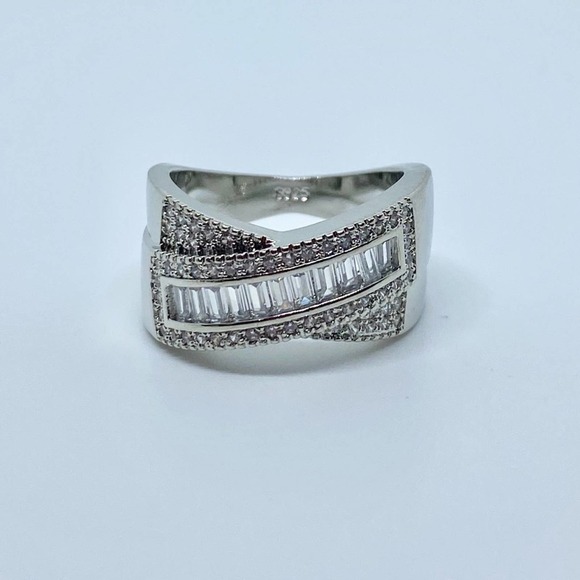 Silver Criss Cross Baguette Diamond Semi Wide Band Ring - Picture 5 of 11